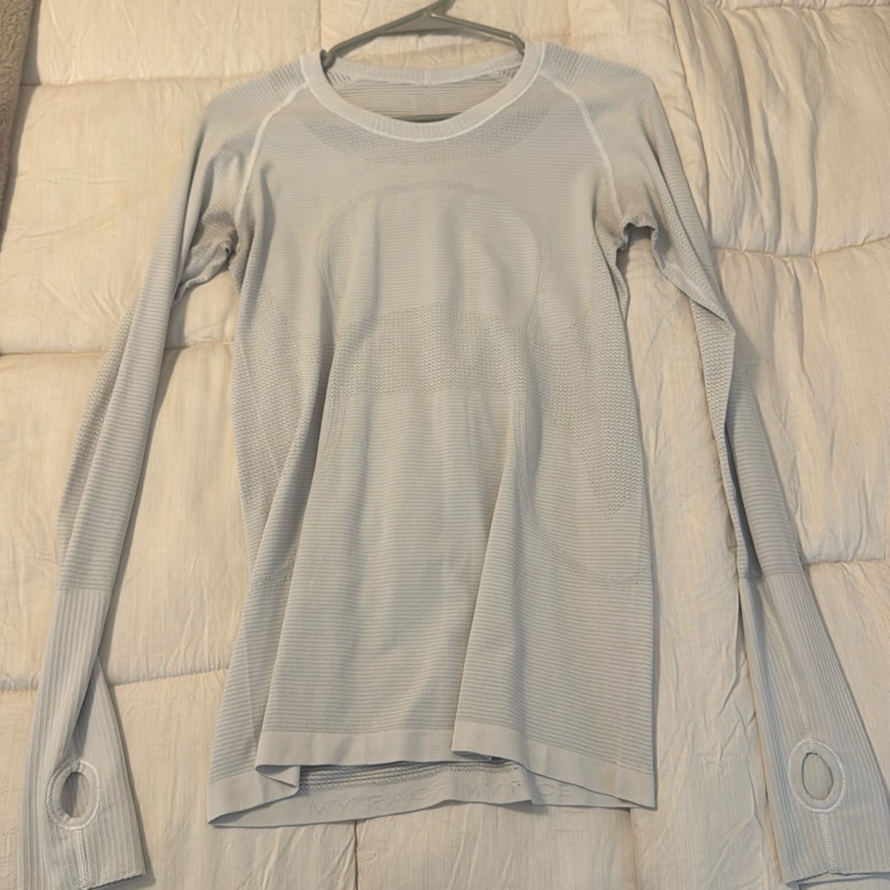 White long sleeve swiftly